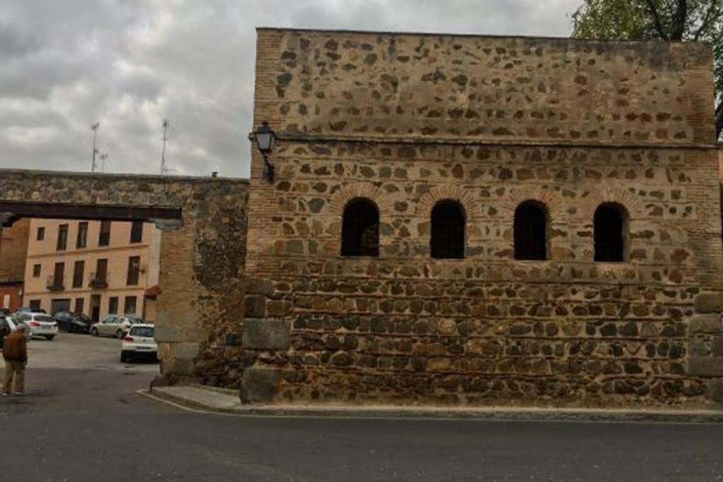 Stay Toletvm Apartametos Turisticos Toledo Exterior photo